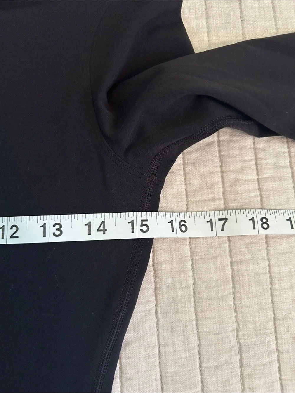Lululemon Ethereal Nulu aline Y2K Long Sleeve Black chic mod top S M